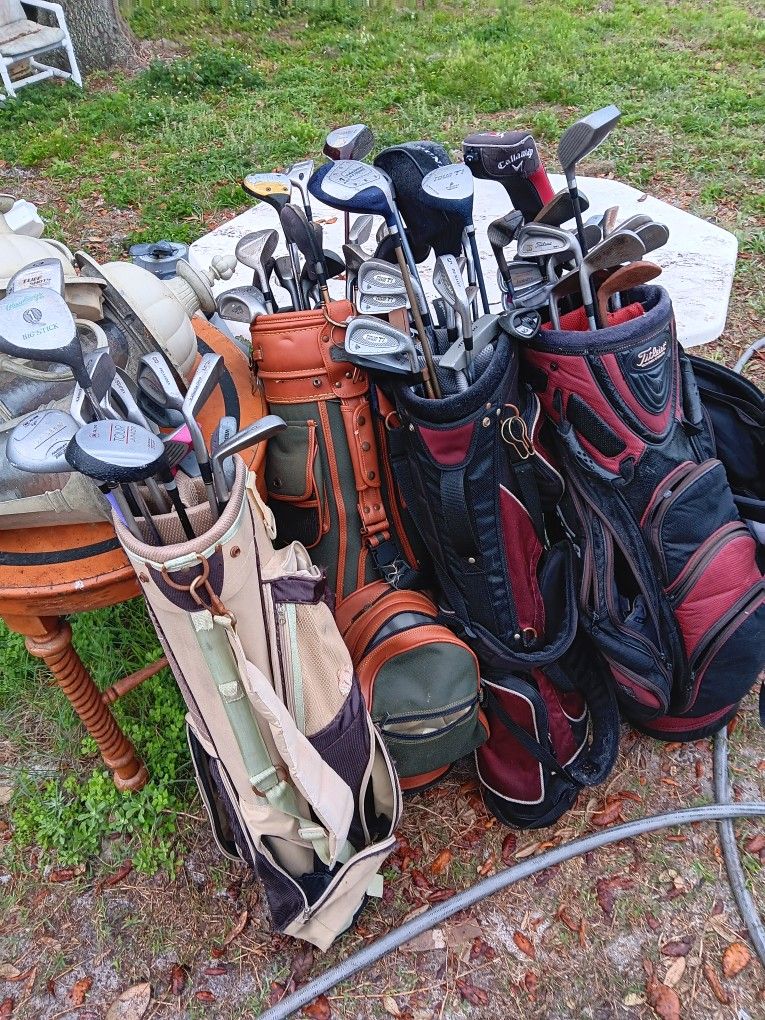 Use Golf Clubs & Bags 25 A Bag With Clubs for Sale in Lakeland, FL