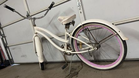 Micargi 26" Rover Beach Cruiser Bike Works Well