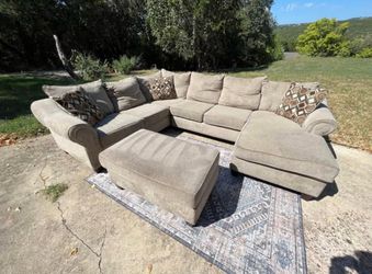 *FREE DELIVERY* 2 Piece Ashley Furniture Reversible Sectional (Ottoman Not Included)
