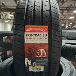 285 45 22 All 4 Tires Set 