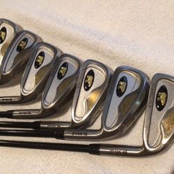 Golden Bear 3,4,5,6,7,8,9, 1 & 5 Wood  & Putter Along With A Golden Bear Bag, And Cart Right Hand
