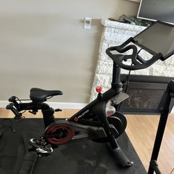 Peloton Bike