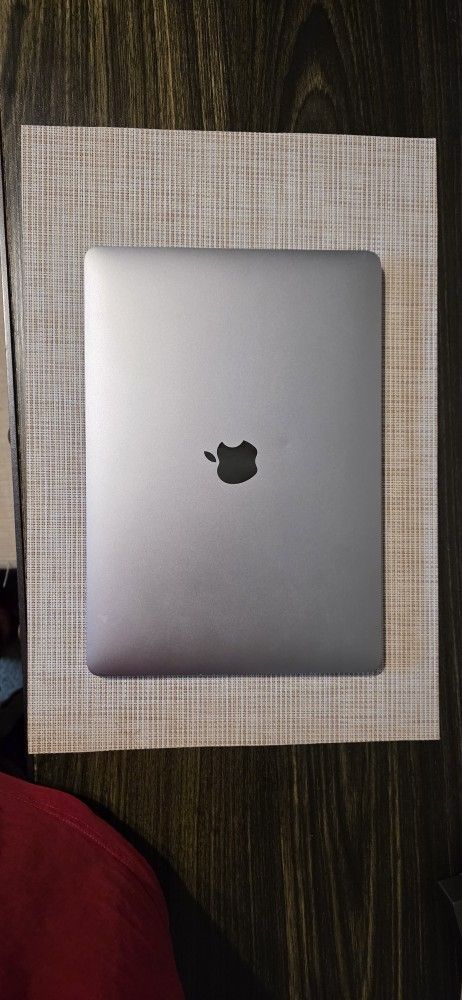 Macbook