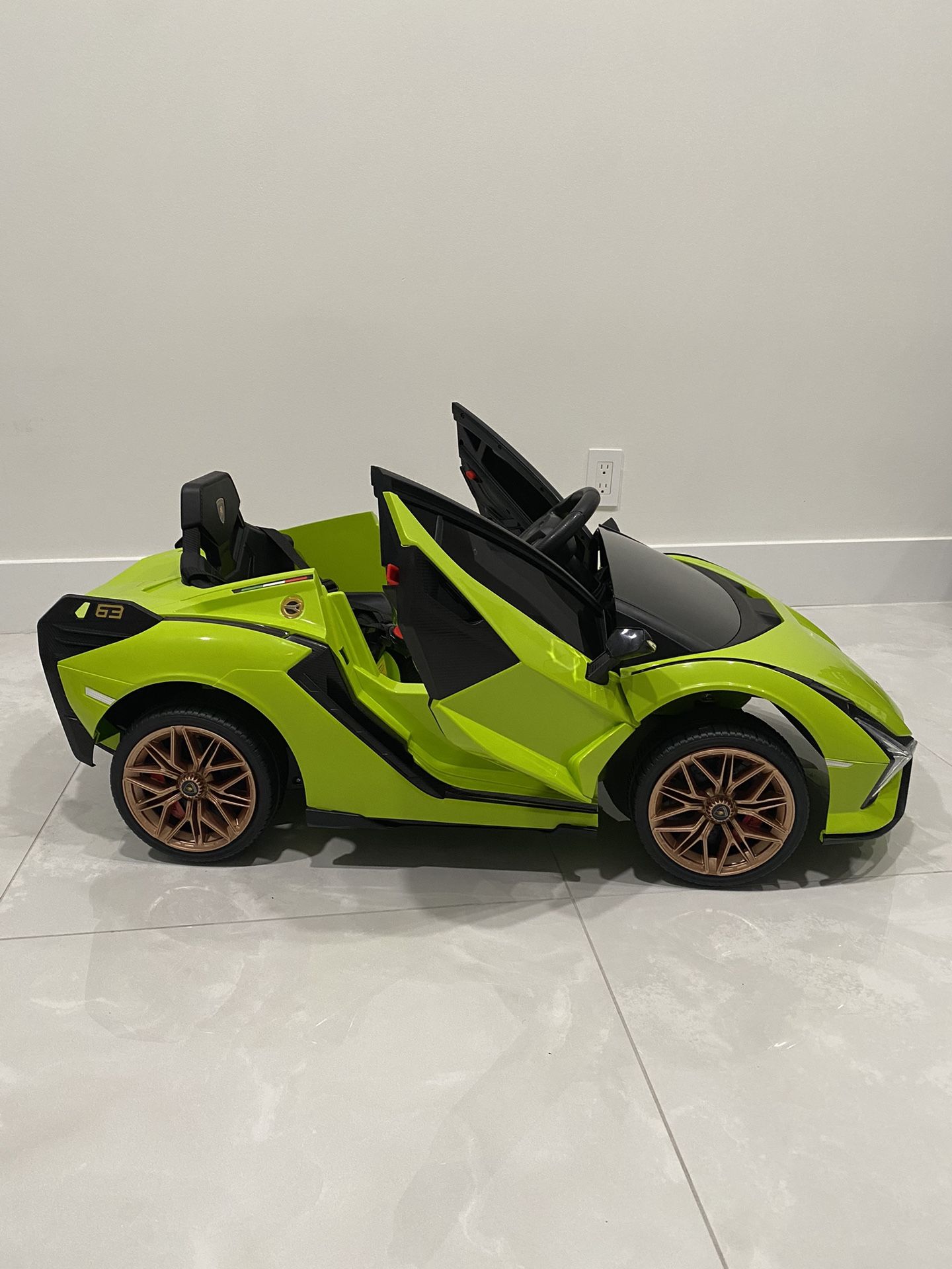 New Lamborghini SIAN power wheels kids ride on toy car
