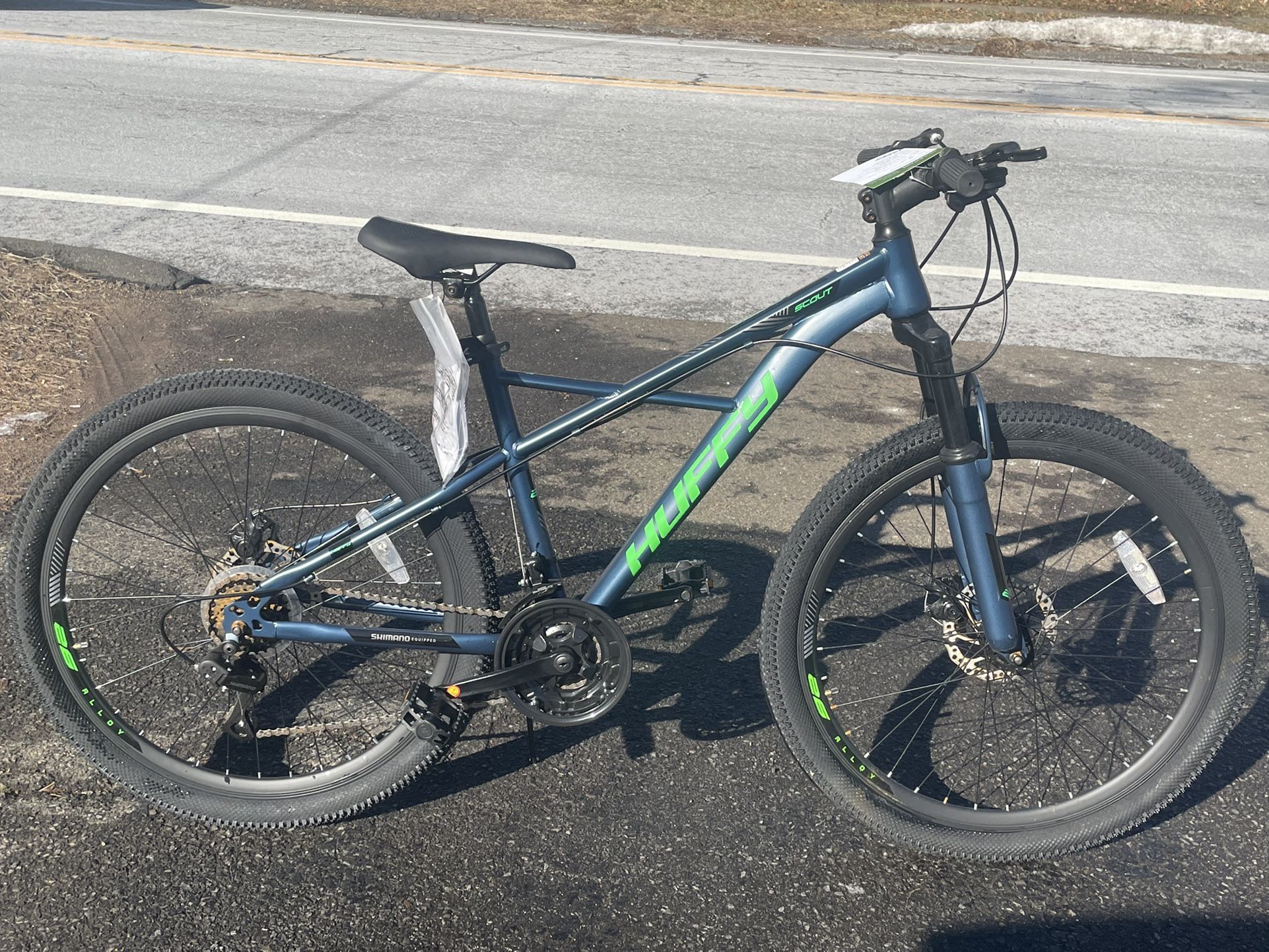 Huffy 26-Inch Scout 21-Speed Hardtail Mountain Bike