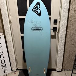 Lisa Anderson Signed Surfboard – Channel Islands / Al Merrick – Roxy Model