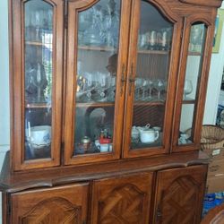 Antique China Cabinet With Dining Table And 6 Chairs