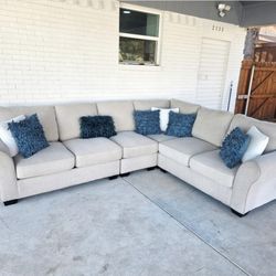 Sofa Sectional Great Condition 