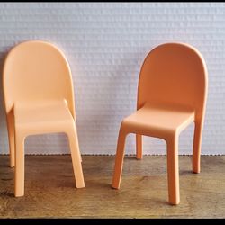 2 Barbie Doll Vintage Chairs.