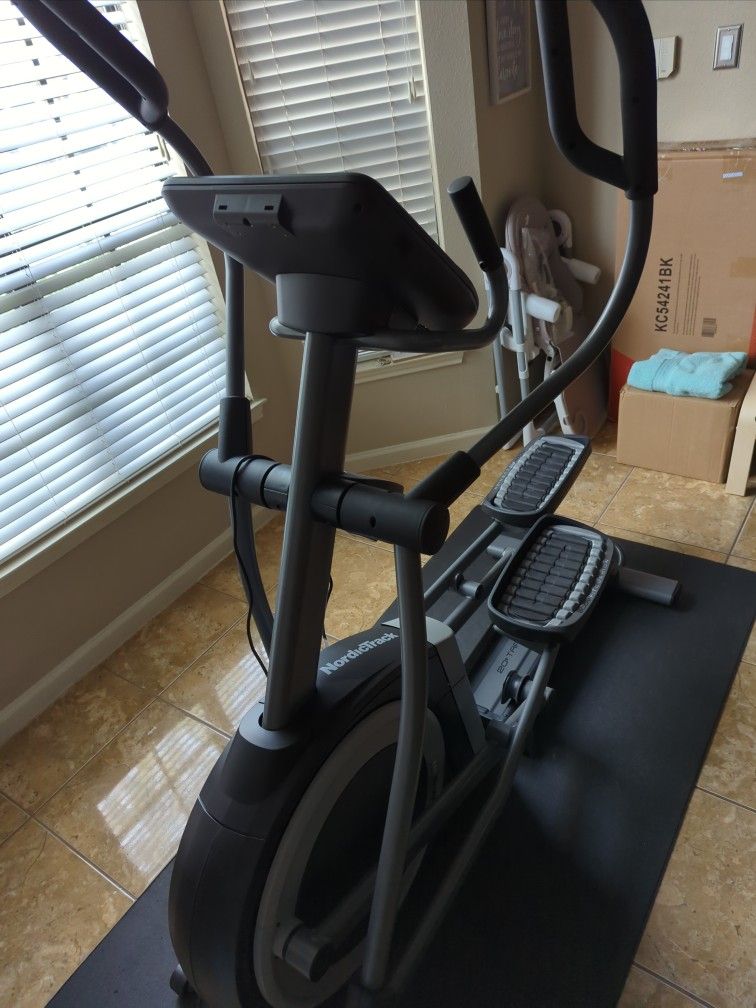 NordicTrack Elliptical for Sale in San Antonio, TX OfferUp