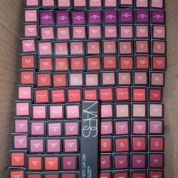 We Buy Luxury Makeup and Perfume Wholesale 