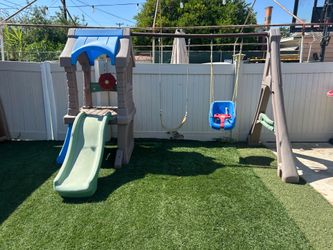 Swing set