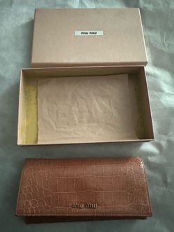Miu Miu wallet with box