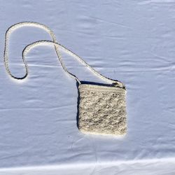 Small girls purse with small pearl beads
