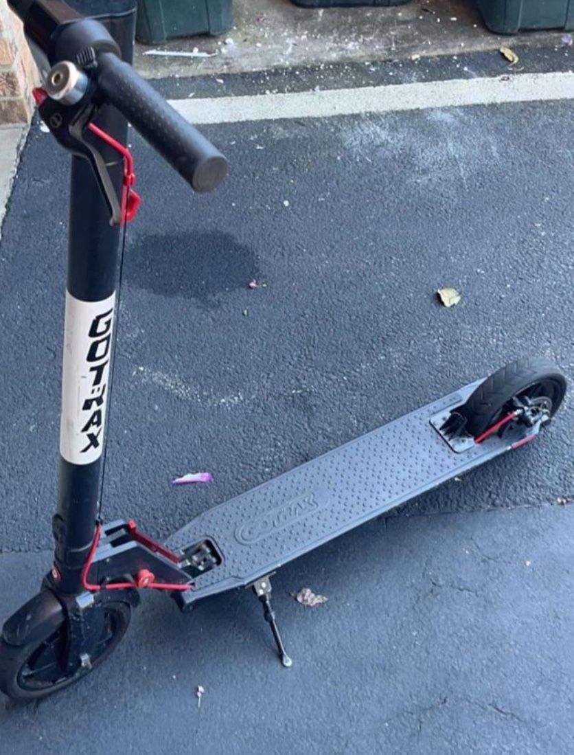 Gotrax Electric Scooter ‼️ 15.5 Mph