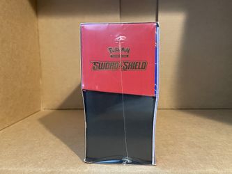 Pokémon TCG: Sword & Shield Elite Trainer Box (Zacian)