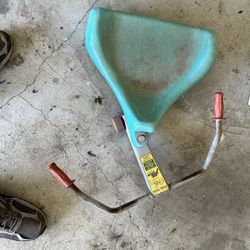 vintage kids ride on toy its called a flying turtle great shape just needs to be cleaned