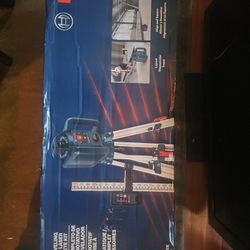 BOSCH ROTARY LASER LEVEL NEW IN BOX