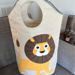 Lion Laundry Hamper By 3 Sprouts