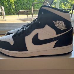 New Air Jordan 1 Mid Shoes