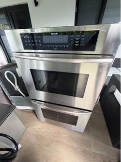 Thermador double oven