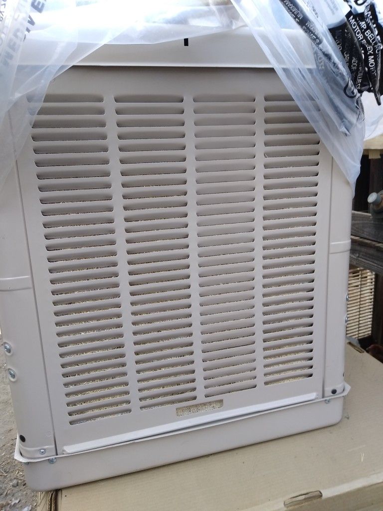 Champion Swamp Cooler 3000 CFM Down Draft Para El Techo