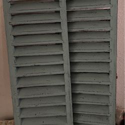 Wood Shutter Decor Barn House