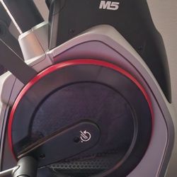 Bowflex MAX Trainer M5