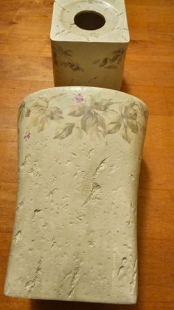 Travertine stone bathroom accessories
