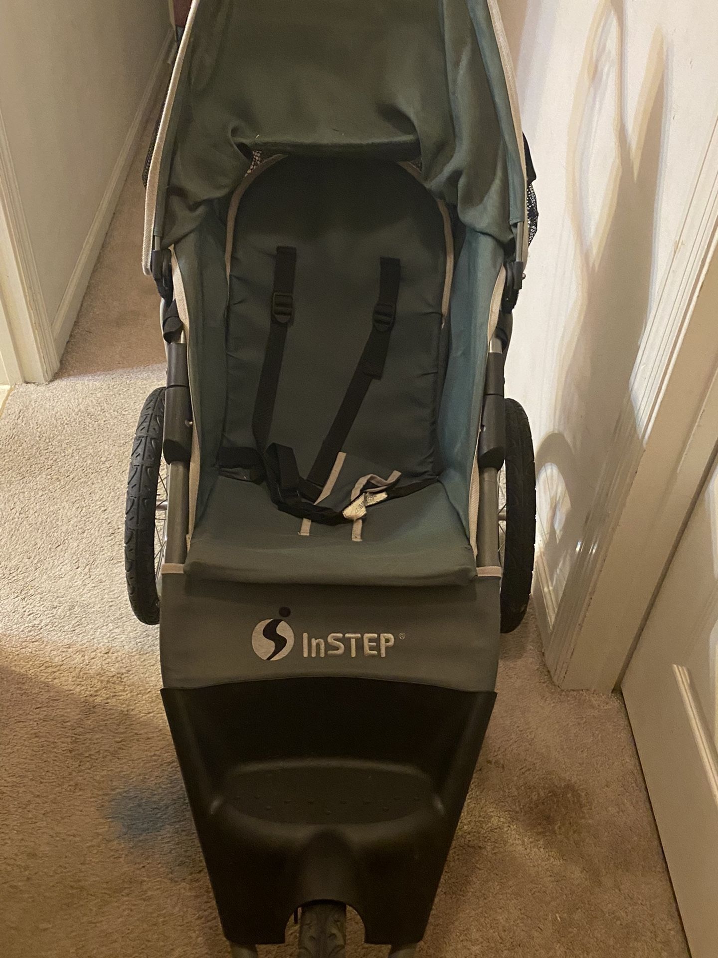 InStep Sports jogging Stroller