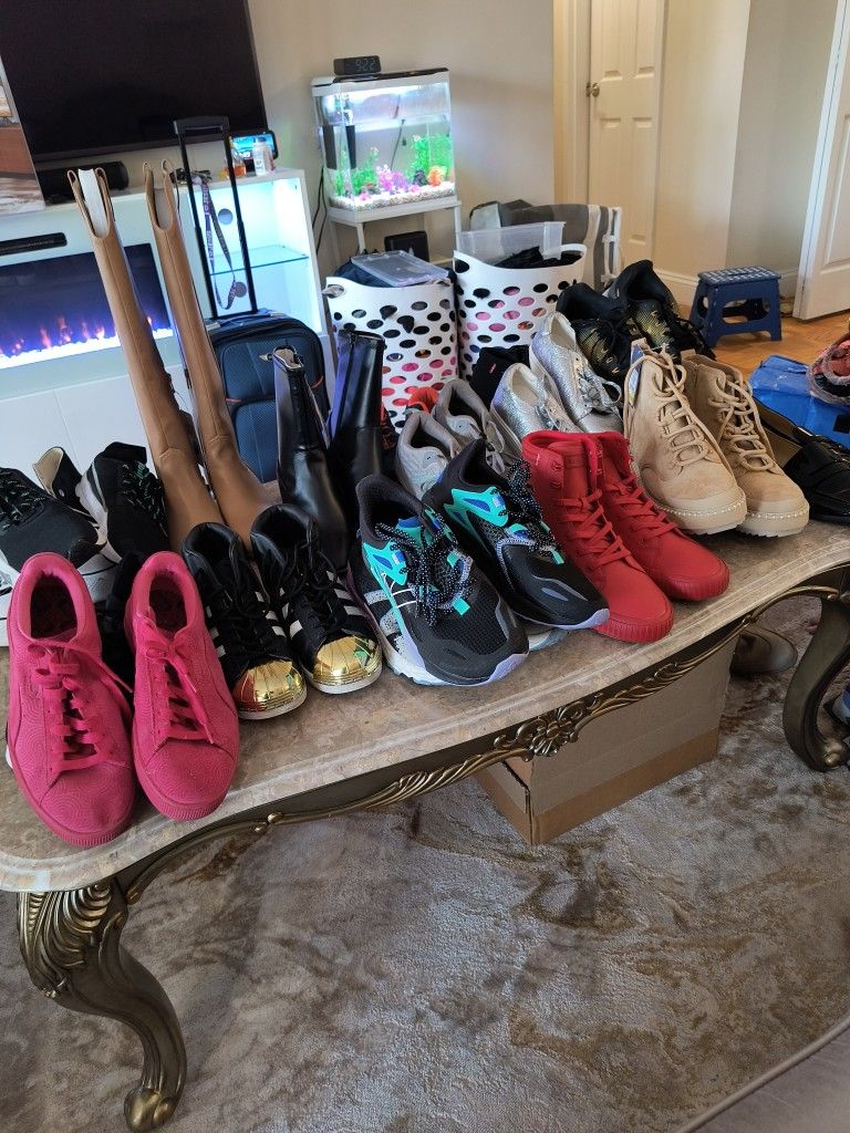 Almost 40 Pair Of Shoes For Sale Half Brand New Some Slightly Used!!! Selling All For $100