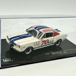 IXO 1:43 Scale Diecast Model Car - Shelby GT350 #70 VSCCA Racing Car 1966