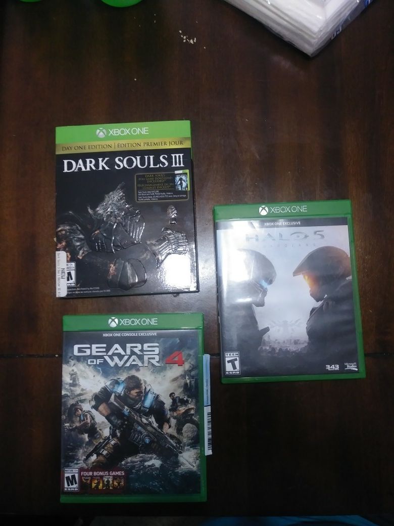 Halo 5, Dark Souls 3, Gears of War 4 for Xbox one for Sale in Stockton, CA  - OfferUp