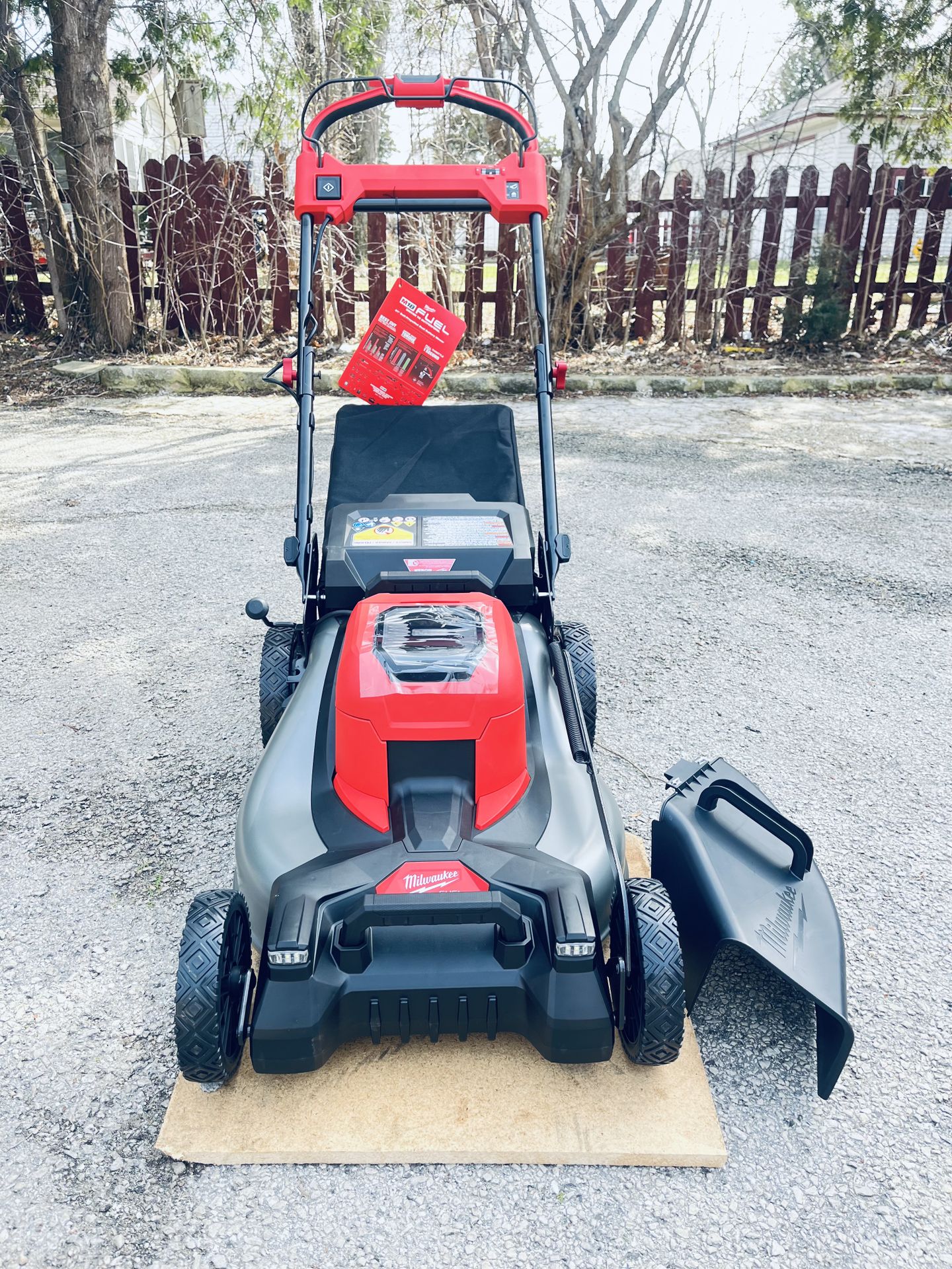 Milwaukee new M18 fuel 21” lawnmower (mower only)