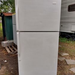 G.E. Refrigerator 