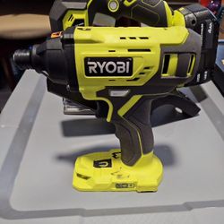 RYOBI SPECIAL PACKAGE 