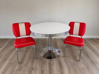 40” round table with 2 chairs
