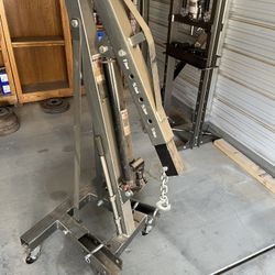 1 Ton Engine Hoist