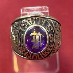 Vintage New Condition Herff Jones 1986 10k Gold Class Ring 15.73 Grams 