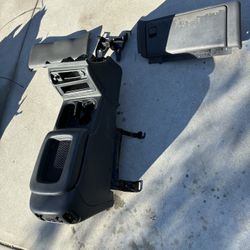 Chevrolet Silverado Center Console Part