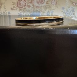 Kate Spade Idiom Collection "Draw the Line" Bangle Bracelet Black / Gold