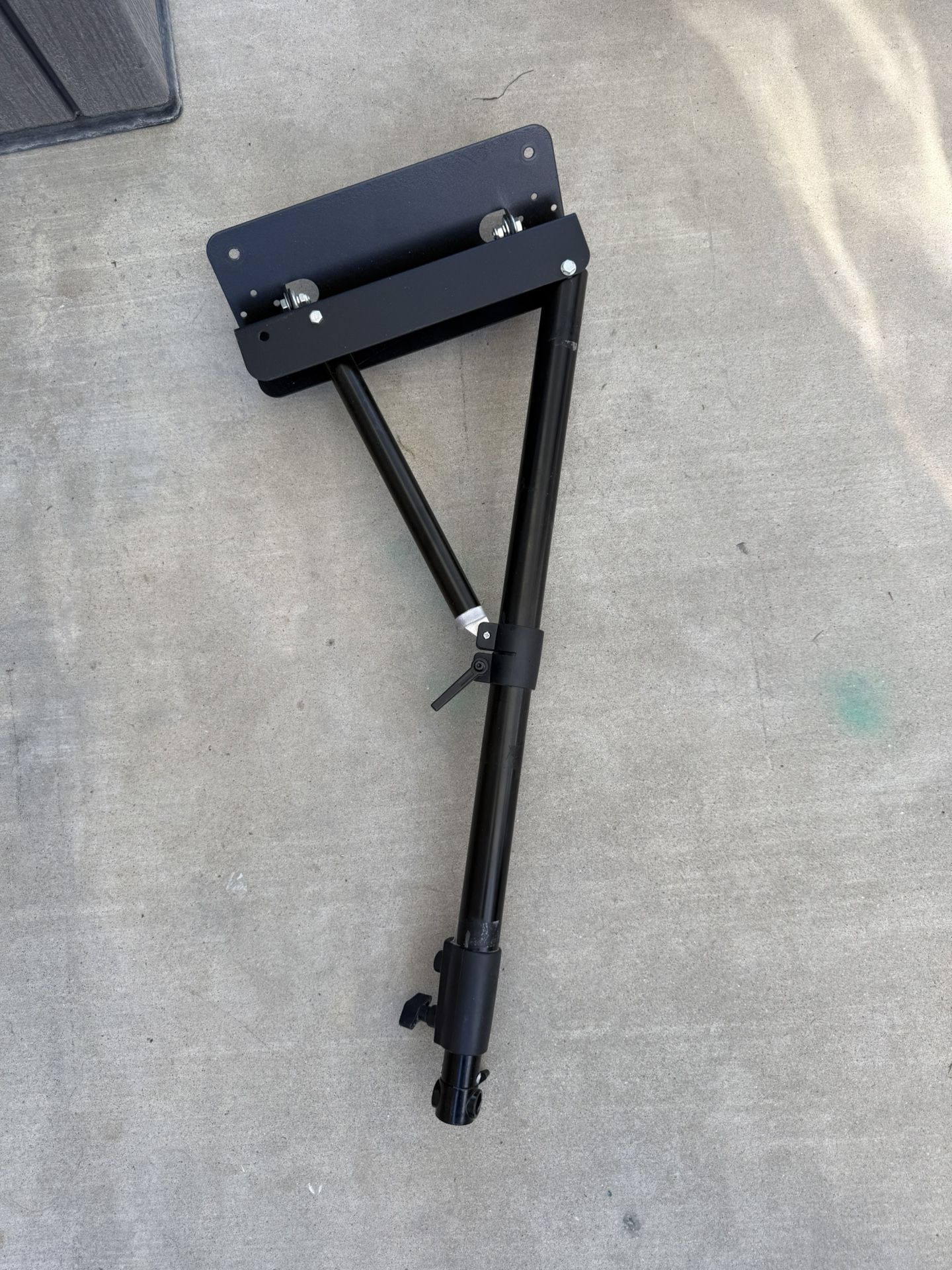 Wall Mount For Ring Light $18 Ring Light 18” For Barber Shop, Tattoo Shop, Make Up Artist $35