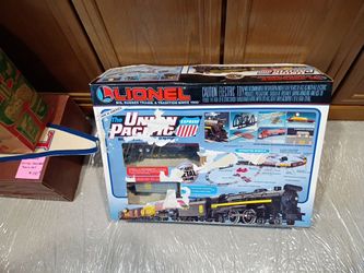 Bachman / HO Christmas Train