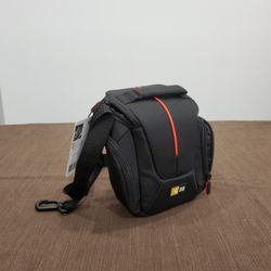 NEW!!!  Case Logic (photographic camera)