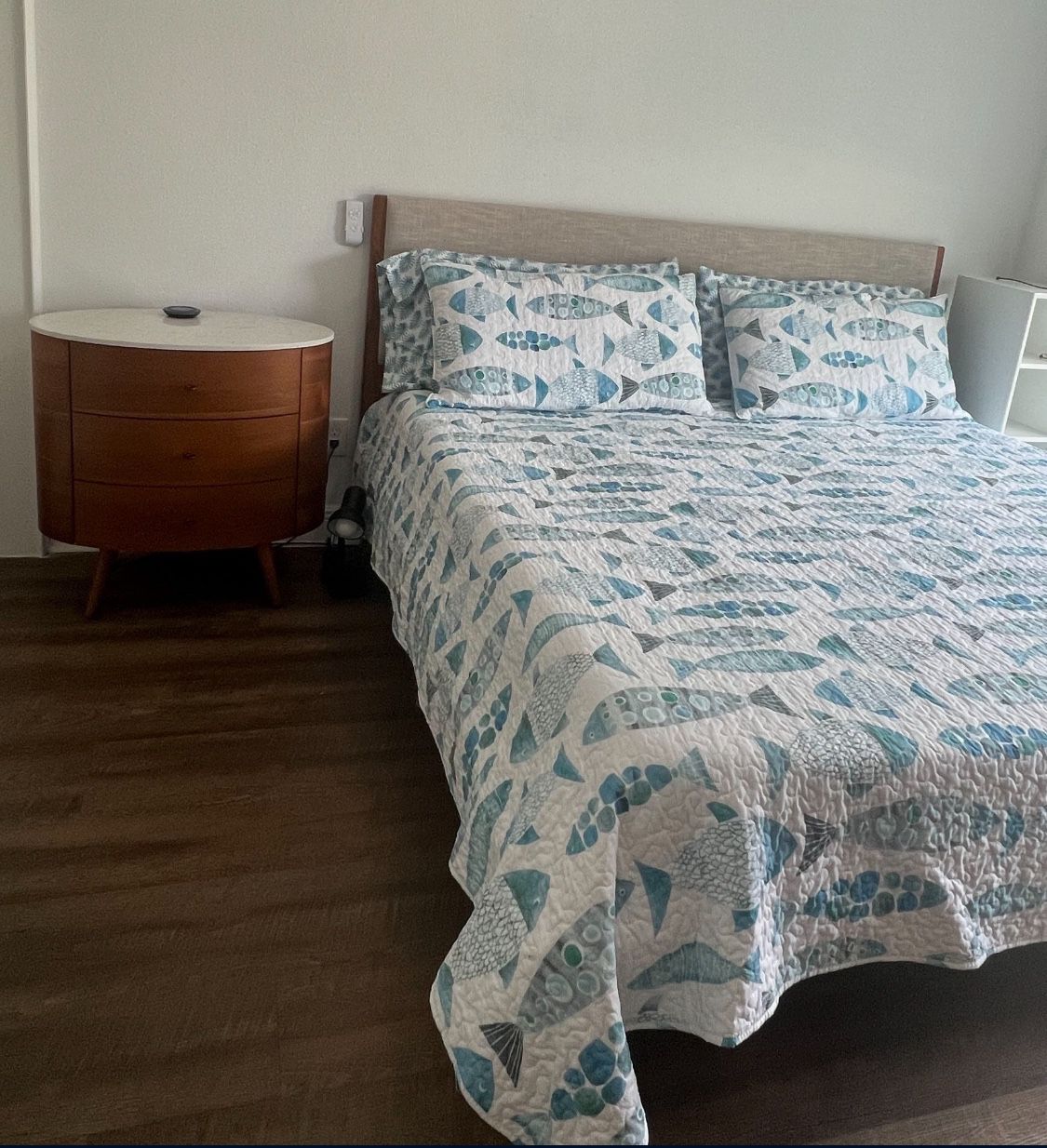 King Size Bed With Mattress  For Sale