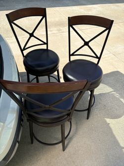 Bar stools with padded seat