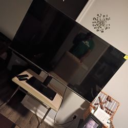 65 Inch Hisense Flat Screen Tv