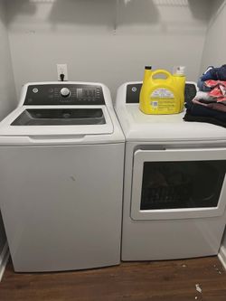 GE WASHER and dryer