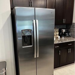 36” Fridge 