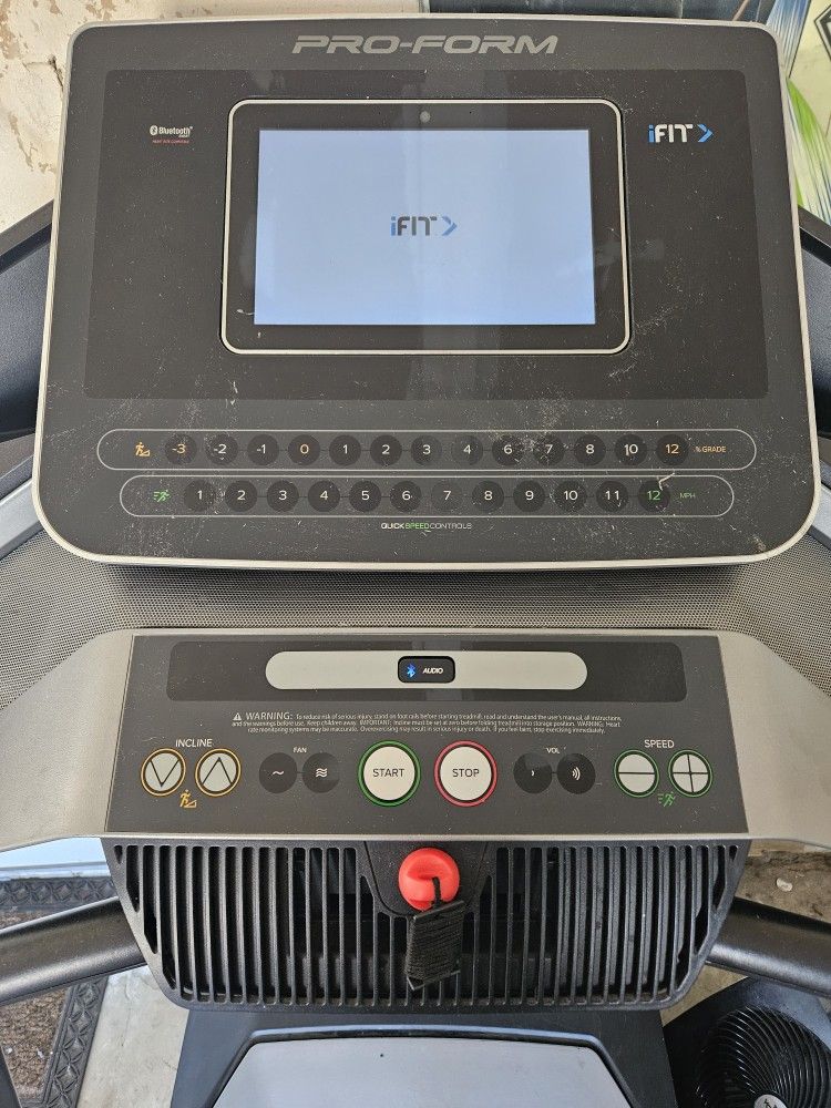 Proforma PRO2000 Treadmill